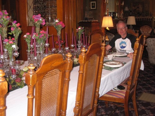 Rich at the long breakfast table