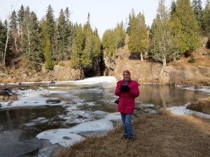 Molly warming up with a latte at Temperance River NS-Temperance-2