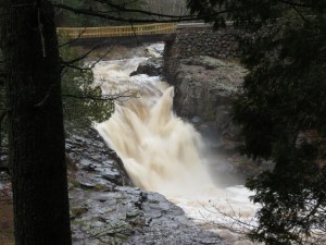 Amity waterfalls into The Deeps