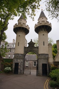 Powis Gates Old Aberdeen