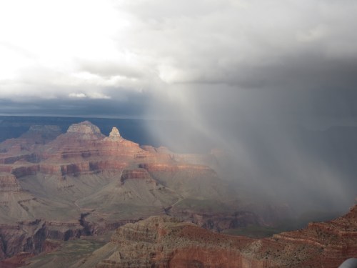 Grand Canyon rain starting