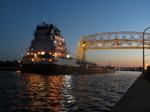 Evening Arrival under the bridge