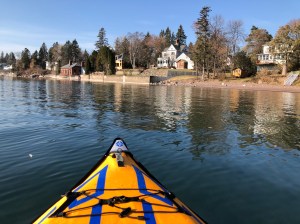 Kayaking shore by London Road